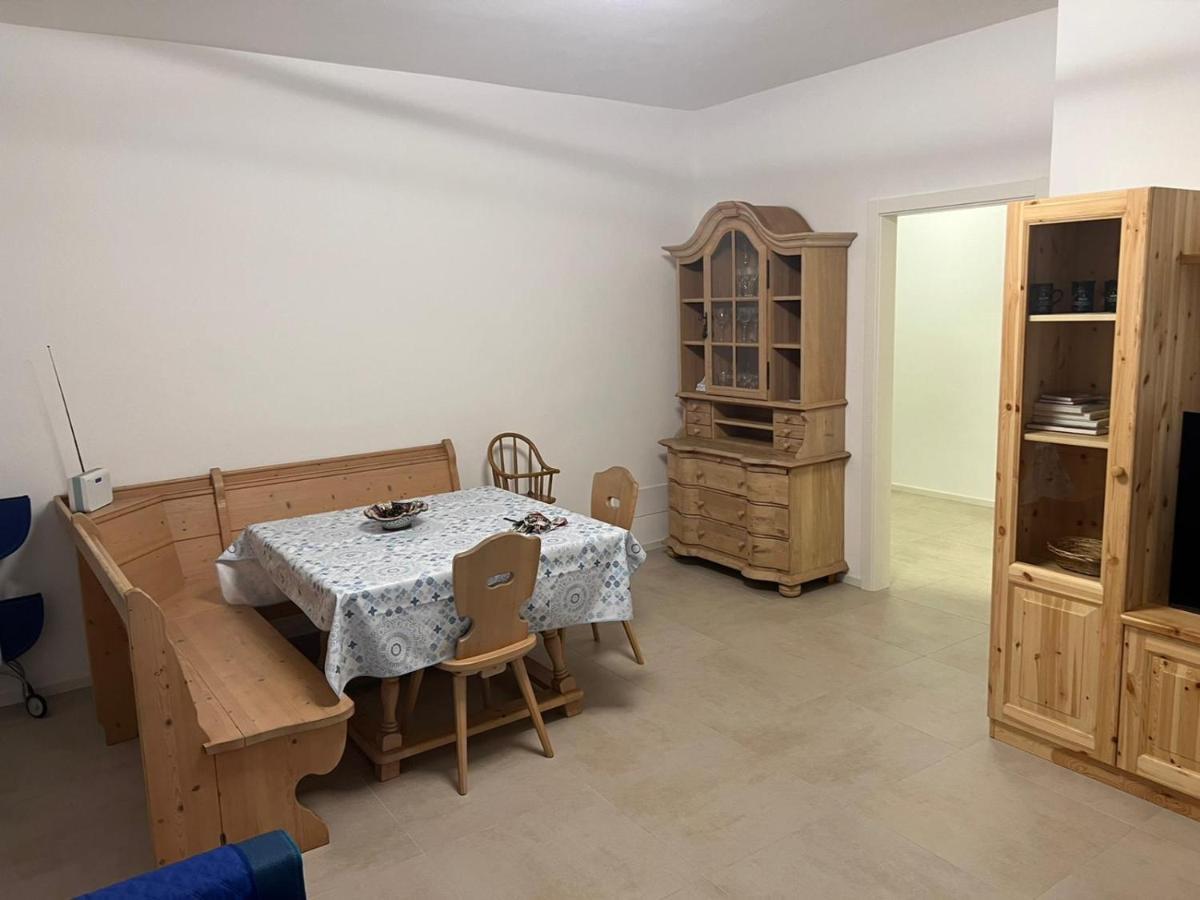 Appartamento Adele Meran Exterior foto